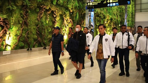 Dittipidsiber Bareskrim Polri menangkap buronan kasus judol internasional berinisial FP di Thailand.