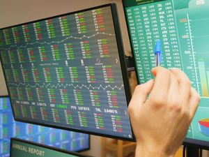 Emas Freeport Masuk ke HRTA, BYAN Mulai Produksi Lagi