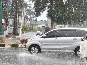 Jadwal Puncak Musim Hujan Tiap Wilayah Menurut BMKG, Cek Tempat Tinggalmu!