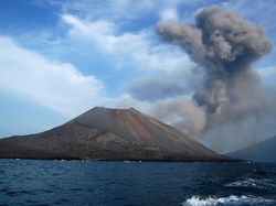 Anak Krakatau Erupsi Lagi Usai Status Waspada, ITERA: Masa Pemulihan