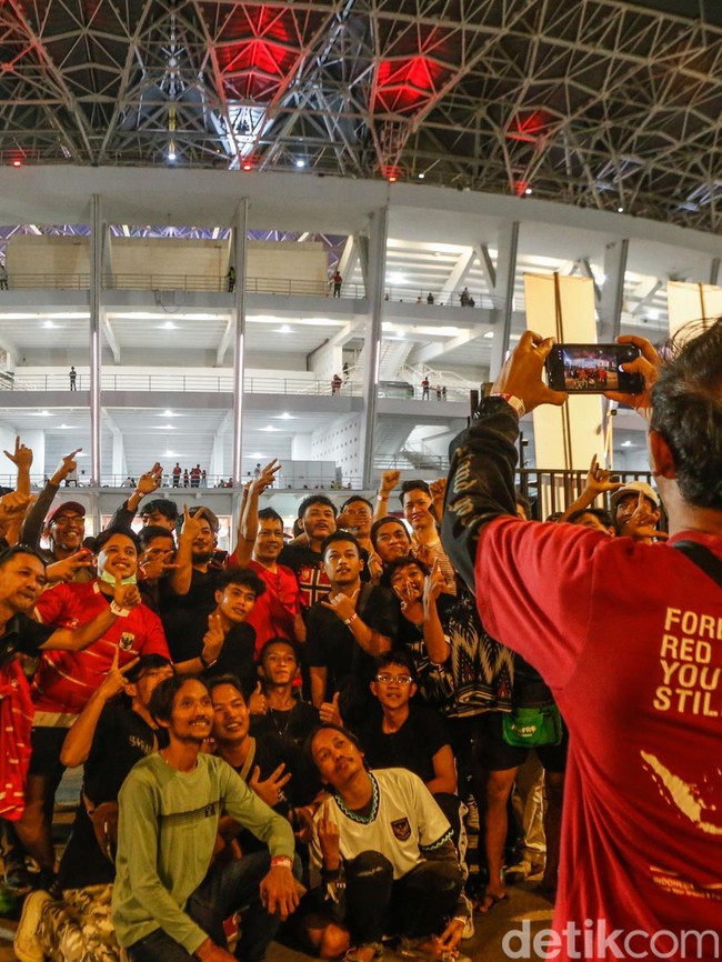 Sederet Makanan Pemicu Mules, Hindari Jika Nonton Indonesia Vs Thailand di GBK