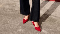 Tren Sepatu Kerja 2026, VIVAIA Hadirkan Sneakerina Hingga Kitten Heels