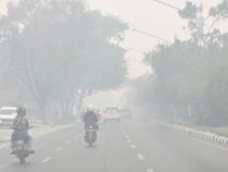 Kabut Asap Masih Pekat, 27 Penerbangan di Bandara H Asan Sampit Terganggu
