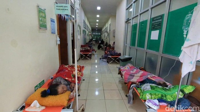 Kondisi pasien di RSUD Kalisari Batang, Jumat Siang (26/9/2026).
