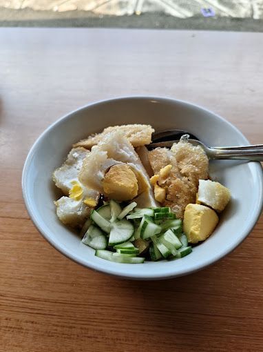 Tempat Makan Enak di Pasar Tebet Barat