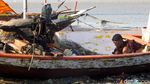 Melihat Nelayan Kenjeran Saat Air Laut Surut