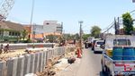 Menengok Proyek Pelebaran Jalan Wiyung-Menganti