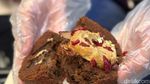Baru di Blok M! Bolu Pisang Kekinian dengan Varian Caramel hingga Coffee