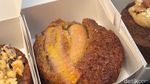 Baru di Blok M! Bolu Pisang Kekinian dengan Varian Caramel hingga Coffee