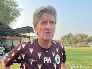 Huistra Santuy Tanggapi Spanduk Pieter Out: Itu Hak Suporter