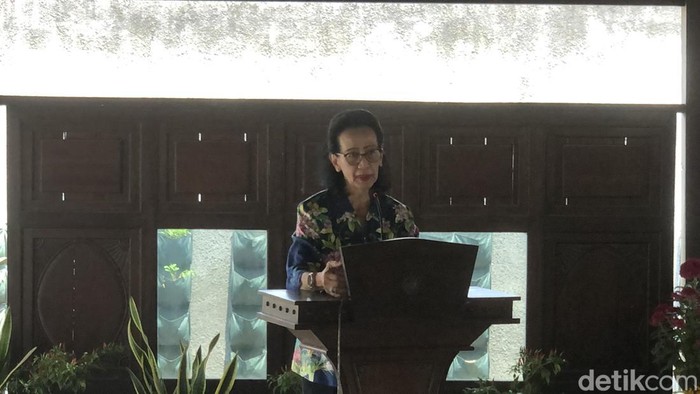 GKR Hemas di acara Sapa Aruh bersama warga usai Panen Perdana Pertanian Terpadu Kelompok Tani Swa Katon Asri Wirobrajan, Kota Jogja, Jumat (25/9/2026).