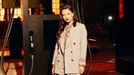 Gaya Kece Raline Shah Jadi Tamu Acara Fashion di Milan