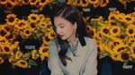 Gaya Kece Raline Shah Jadi Tamu Acara Fashion di Milan