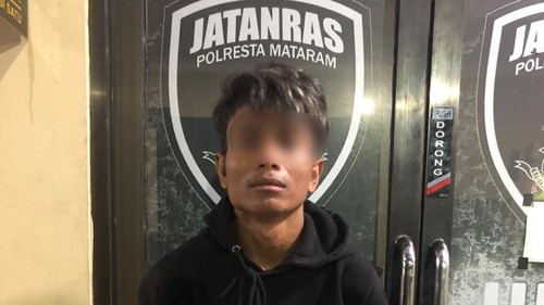 Residivis inisial AM ditangkap polisi usai membobol toko dan klinik di Mataram, Jumat (25/9/2026). (Foto : Polresta Mataram).