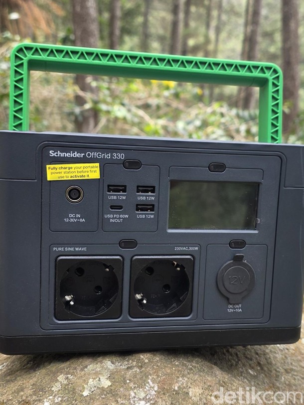 Review Schneider OffGrid PPS330: Dibawa Camping 2 Hari, Seberapa Awet?