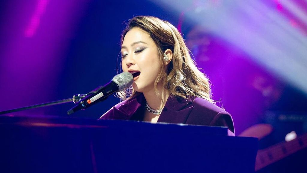 Sherina Munaf Soroti Badai PHK di Indonesia
