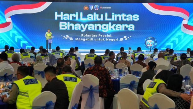 Syukuran Hari Lalu Lintas Bhayangkara ke-71 Syukuran Hari Lalu Lintas Bhayangkara ke-71