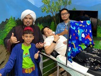 Willie Salim Berkhitan di Usia 24 Tahun, Diarak Ustaz Derry