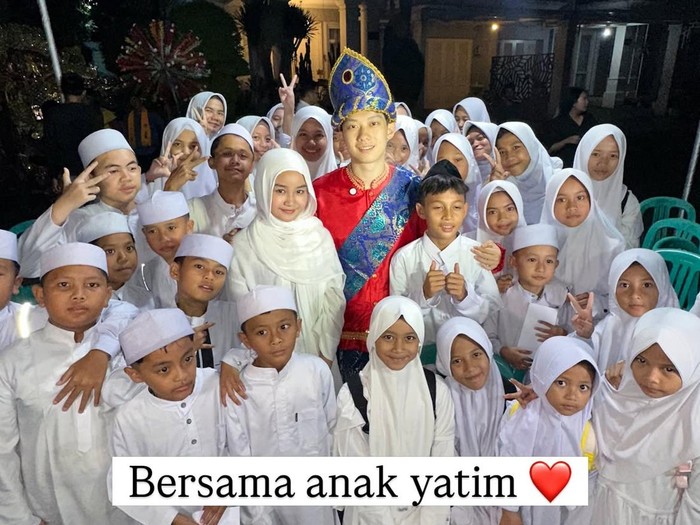 Willie Salim berkhitan.