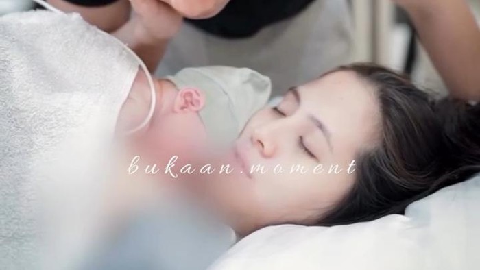 adhisty zara