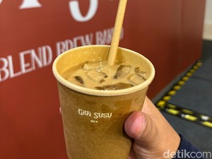 Rela Antre 1 Jam, Demi Cicip Caramel Latte dari Gigi Susu di Foodphoria!