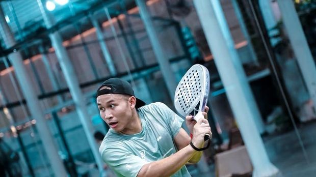 Pemain padel ASC Monster Giorgio Soemarno.