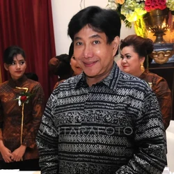 Guruh Soekarnoputra Berpulang, Keluarga-Sahabat Temani ke Peristirahatan Terakhir