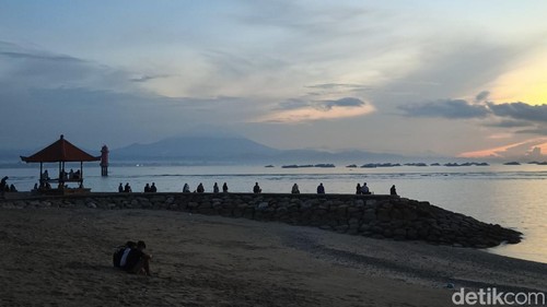 Pantai Sanur, Denpasar, Bali, Sabtu (26/92026).
