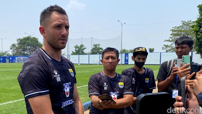 Pelatih fisik Persib Bandung