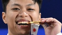 Rahmat Erwin Abdullah di Negeri Sakura: Dua Ajang, Dua Medali