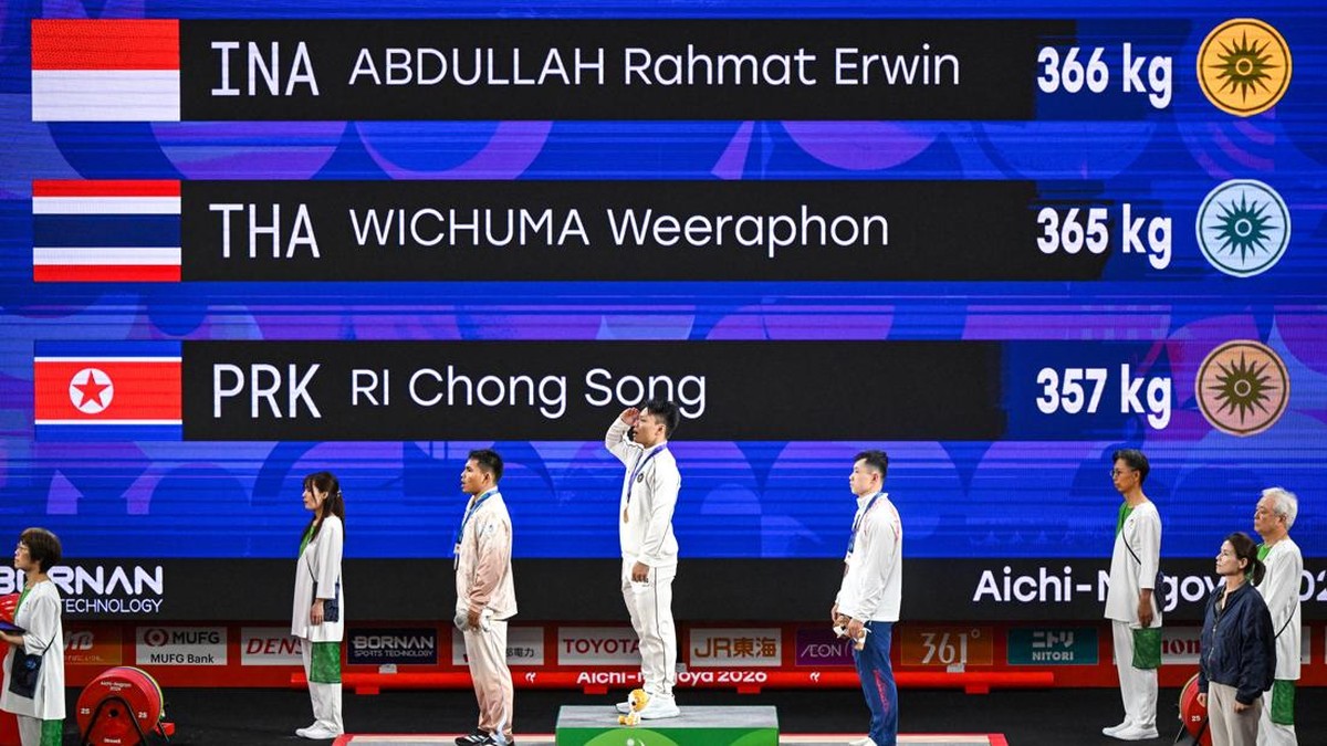 Rahmat Erwin Cetak Sejarah, Emas Asian Games dan Rekor Dunia Rahmat Erwin Cetak Sejarah, Emas Asian Games dan Rekor Dunia
