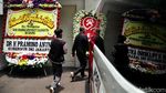 Rumah Duka Guruh Soekarnoputra Dibanjiri Karangan Bunga