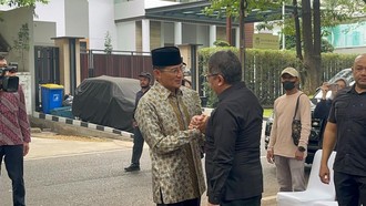 Suasana Rumah Duka Guruh Soekarnoputra, Pelayat Mulai Berdatangan