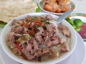 Kenikmatan Soto Legendaris