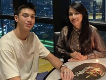 Sweet! Momen Kulineran Maudy Koesnaedi Bareng Keluarga Kecilnya