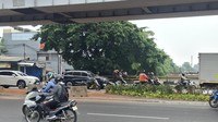 Barrier Beton Taman Flyover Pesing Akan Dirapatkan, Tutup Celah Pemotor