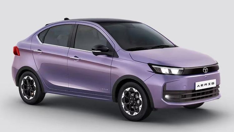 Begini Interior Sedan Rp 90 Jutaan yang Konsumsi BBM-nya 19 Km/L