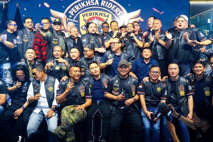 Bamsoet Kukuhkan Lima Komunitas Baru PERIKHSA