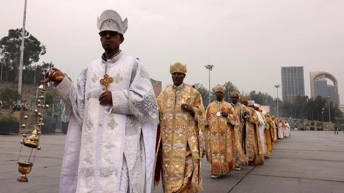 Ethiopian Orthodox choir members sing during the Meskel Festival to commemorate the discovery of the True Cross on which Jesus Christ was crucified, at Meskel Square in Addis Ababa, Ethiopia September 26, 2026. REUTERS/Tiksa Negeri