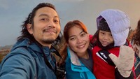 Perasaan Fiersa Besari Ketika Istri Terjebak Cuaca Buruk di Himalaya