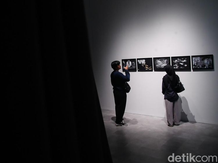 Future Tense dan Witness, Dua Pameran Seni Bicara soal Masa Depan dan Ingatan