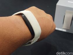Unboxing Garmin CIRQA, Smart Band Pemantau Kesehatan Tanpa Layar