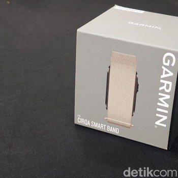 Review Garmin CIRQA: Wearable Tanpa Layar untuk Mengurangi Distraksi