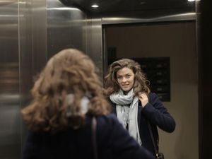 Cermin di Lift Bukan Asal Pasang, Ternyata Ada Fungsinya
