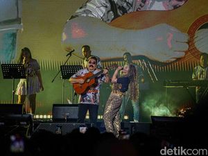 Inul Daratista Hebohkan Pestapora 2026, Mas Adam Jadi Gitaris Dadakan