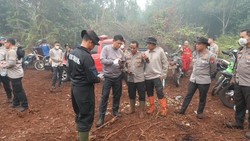 Kapolda Kalteng Kerahkan Tim ke Titik Rawan Karhutla, Segera Tangani Hotspot