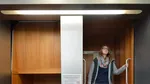 Begini Wujud Lift Paternoster yang Nggak Ada Pintunya