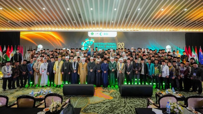 Nasaruddin Umar Terpilih Jadi Ketua Grand Imam Sedunia