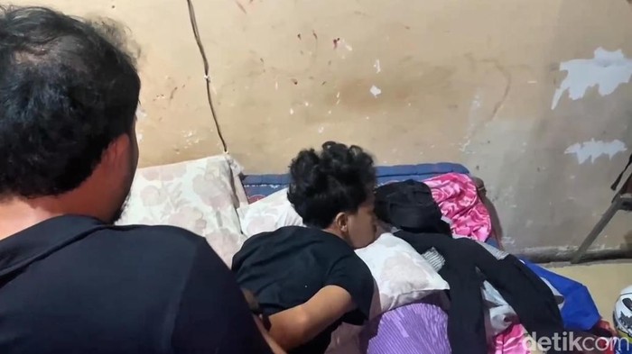 Polisi menangkap pemuda yang membawa kabur gadis ABG di Makassar.