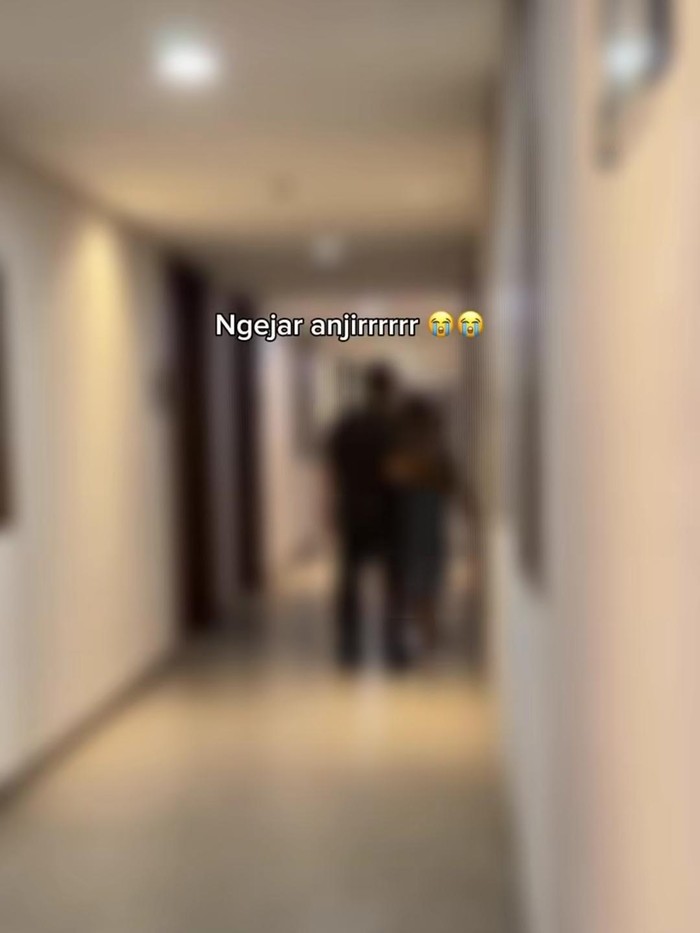 Riyuka Bunga Gemetar Tiba-tiba Ada Yang Usaha Buka Pintu Kamar Pagi 'Buta'